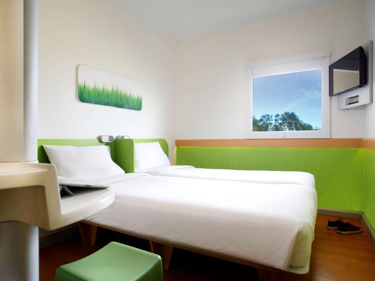 Cordia Hotel Surabaya Airport - Hotel Dalam Bandara - Formerly Ibis Budget Surabaya Airport Сідоарджо Екстер'єр фото