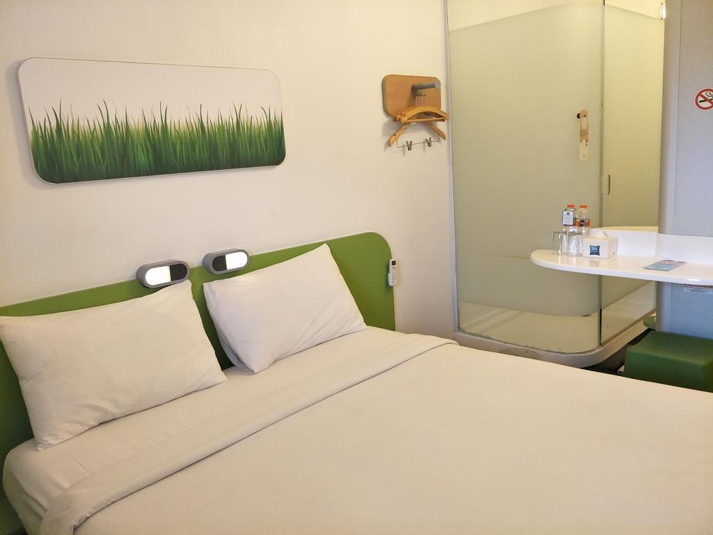 Cordia Hotel Surabaya Airport - Hotel Dalam Bandara - Formerly Ibis Budget Surabaya Airport Сідоарджо Екстер'єр фото